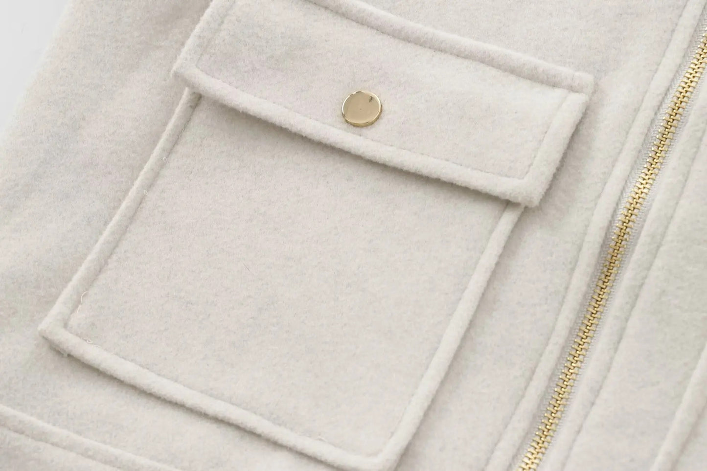 Veste Zippée Femme – Manteau Court Élégant d’Hiver