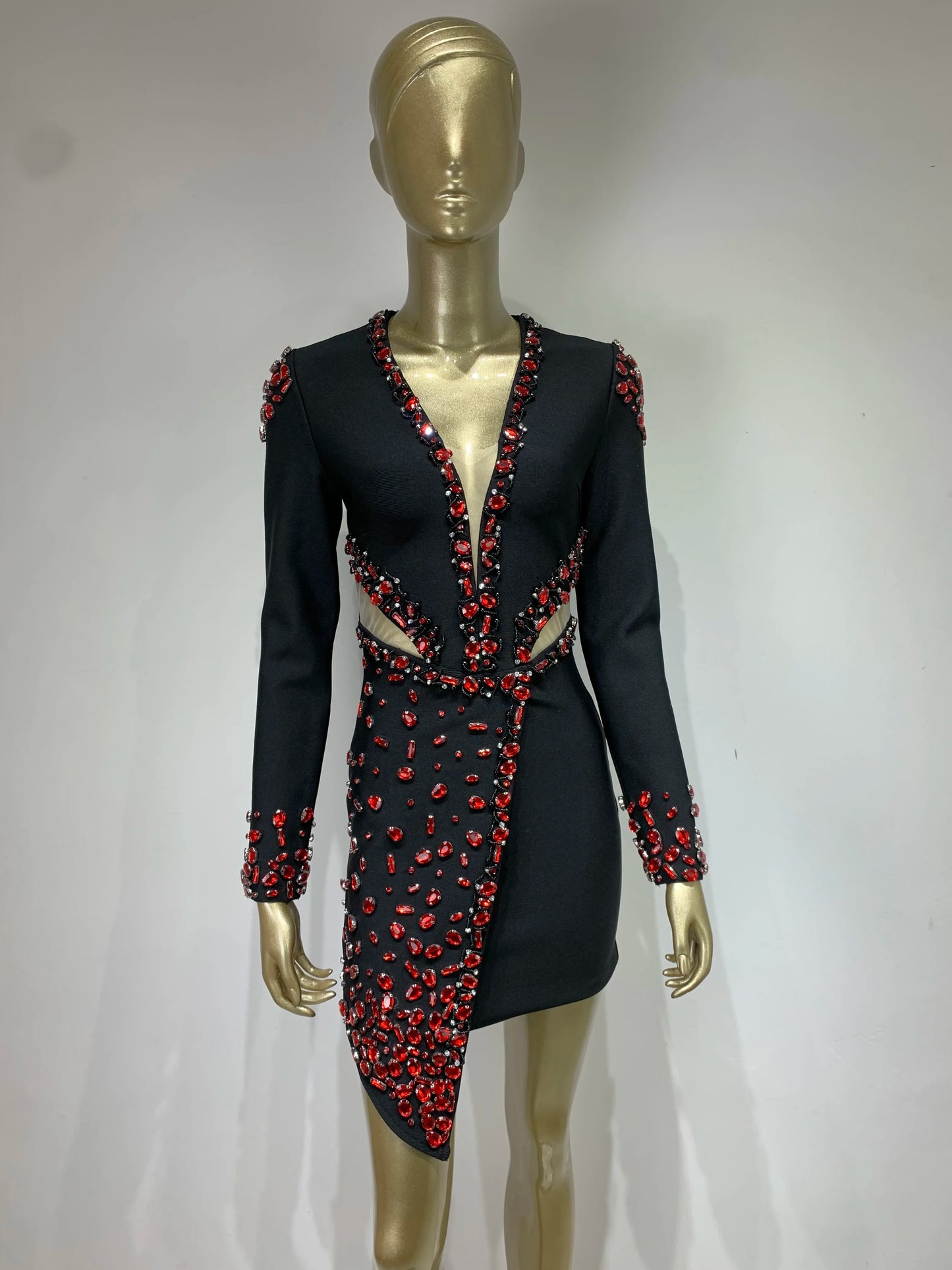 AVP PASSION: Celebrity V-Neck Rhinestone Black Mini Dress