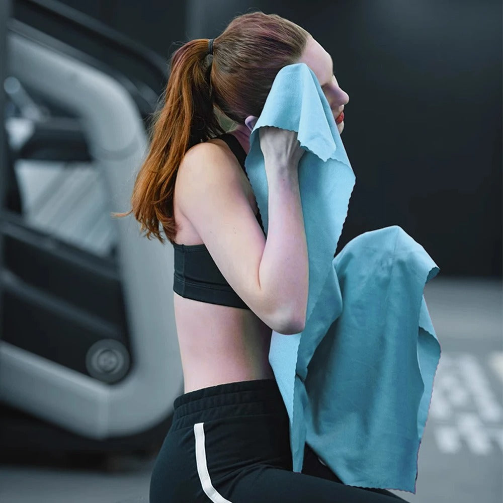 AVP PASSION: Microfiber Quick-Dry Towel for Sports & Travel