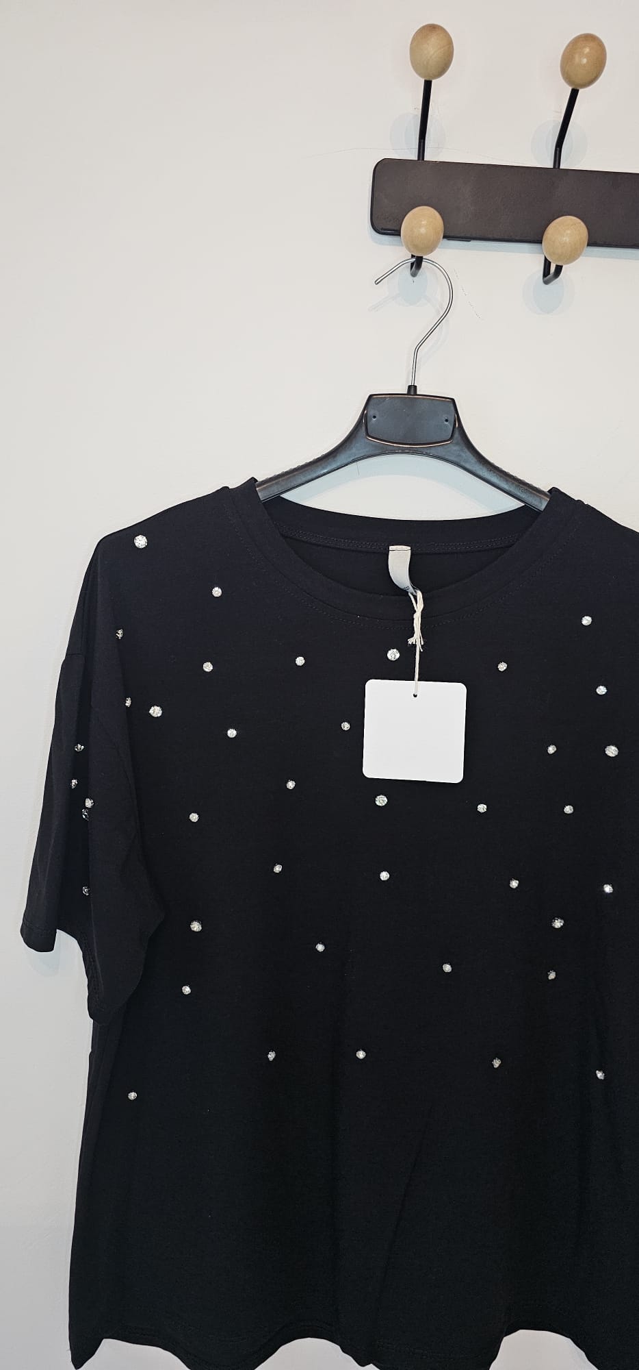 T-shirt Femme Perles – Noir – 100% Coton – Élégant et Décontracté – Taille Unique