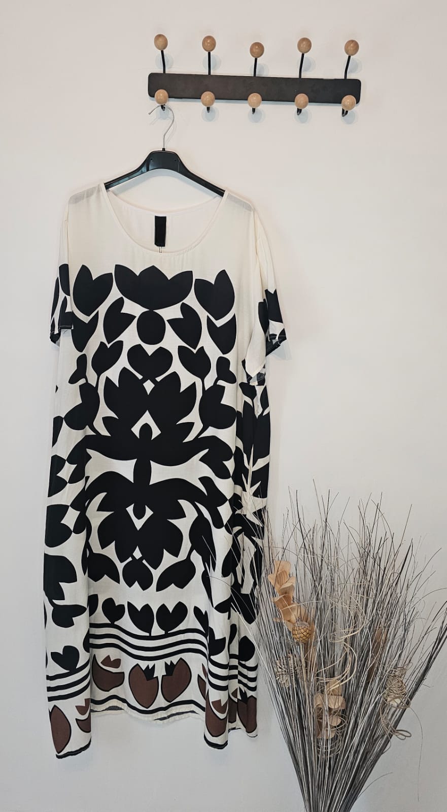 AVP PASSION Robe longue trapèze femme été col V manches courtes graphique lettres