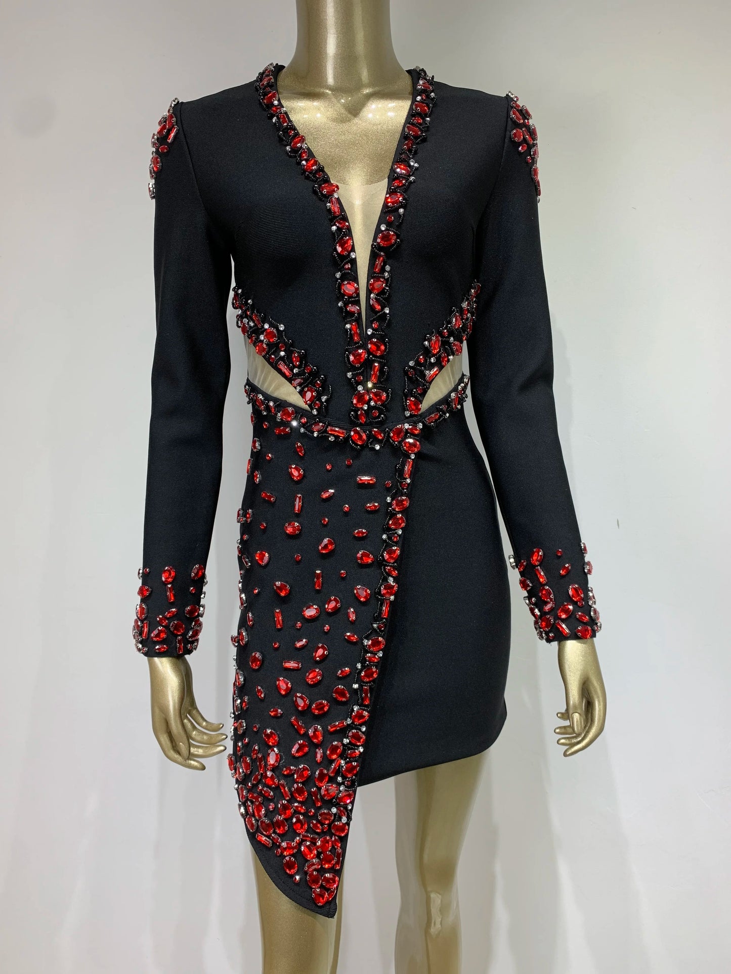 AVP PASSION: Celebrity V-Neck Rhinestone Black Mini Dress
