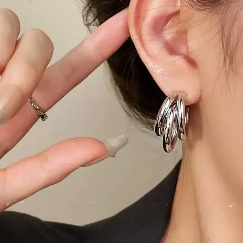 AVP PASSION – Créoles Rétro Plaqué Or