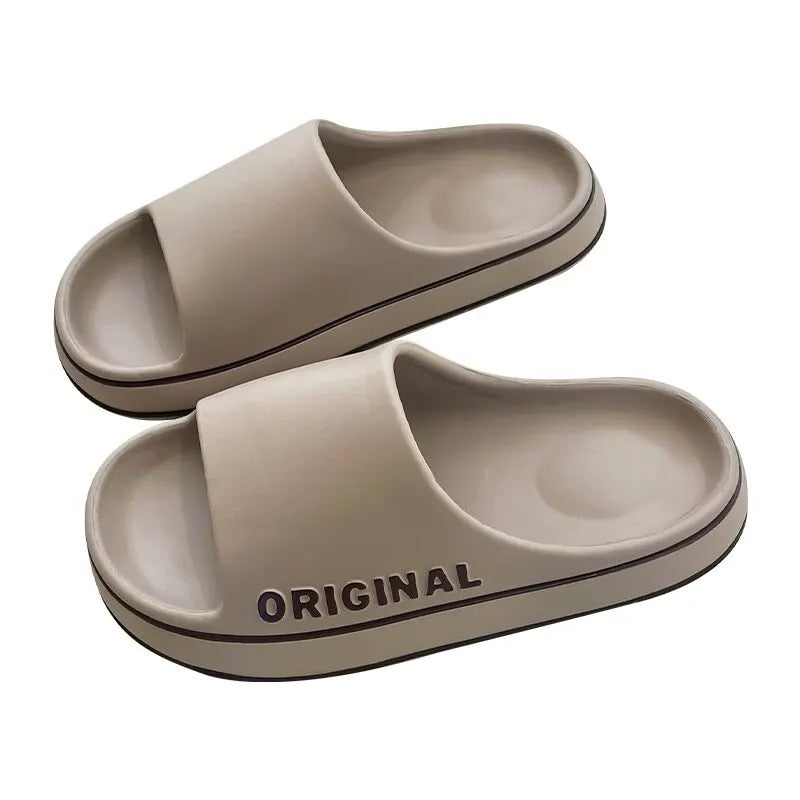 AVP PASSION: Anti-Slip Letter Print EVA Slides