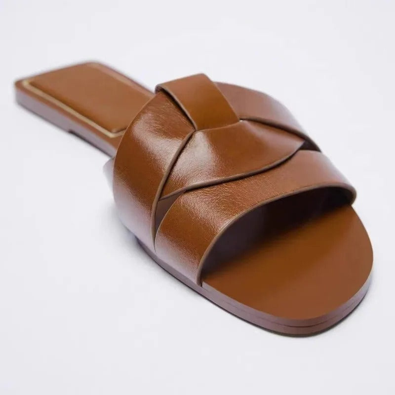 AVP PASSION: Elegant Flat Fish Mouth Slippers