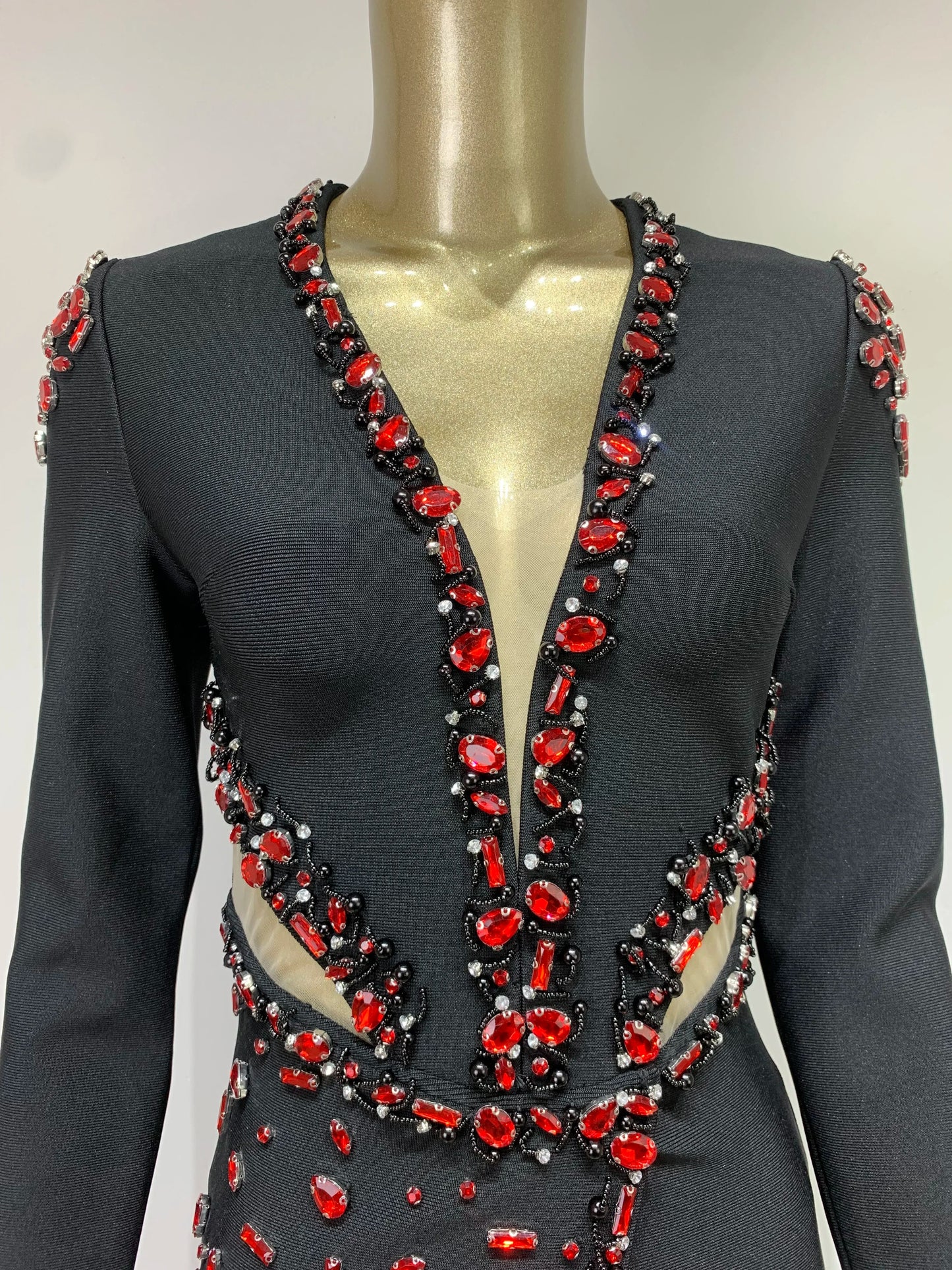 AVP PASSION: Celebrity V-Neck Rhinestone Black Mini Dress