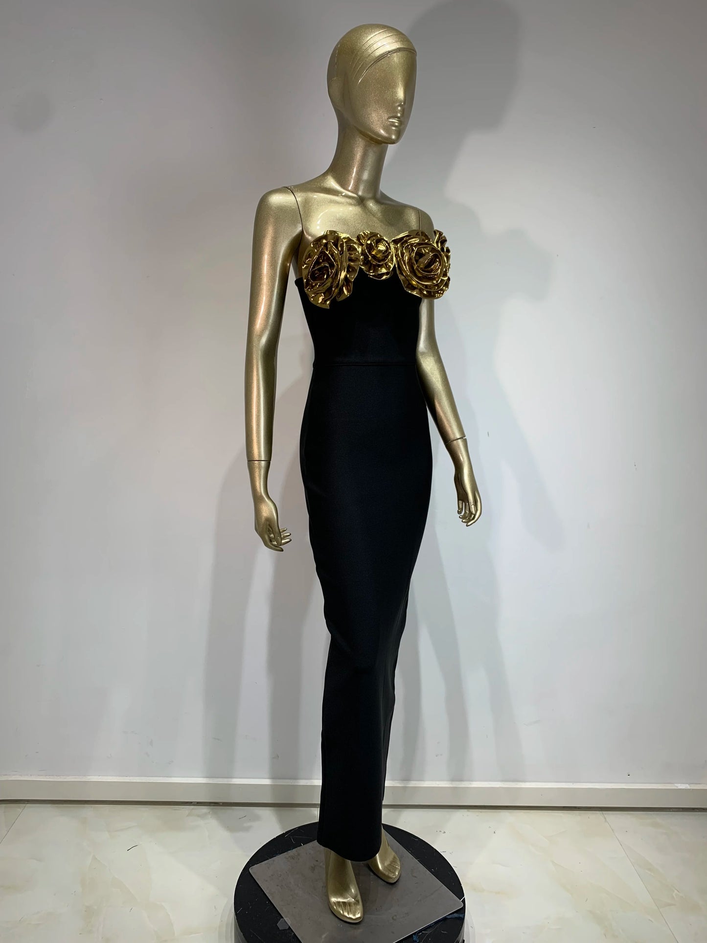 AVP PASSION: Gold Flower One-Shoulder Black Bandage Gown