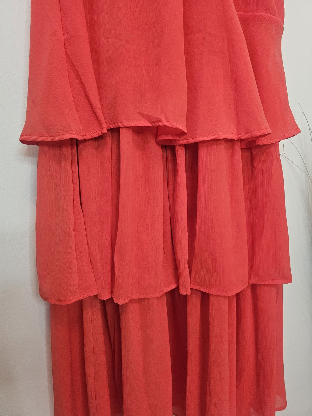 Robe Orange Longue à Volants Look Bohème Chic Été 2025 pour Femme Style Élégant et Tendance