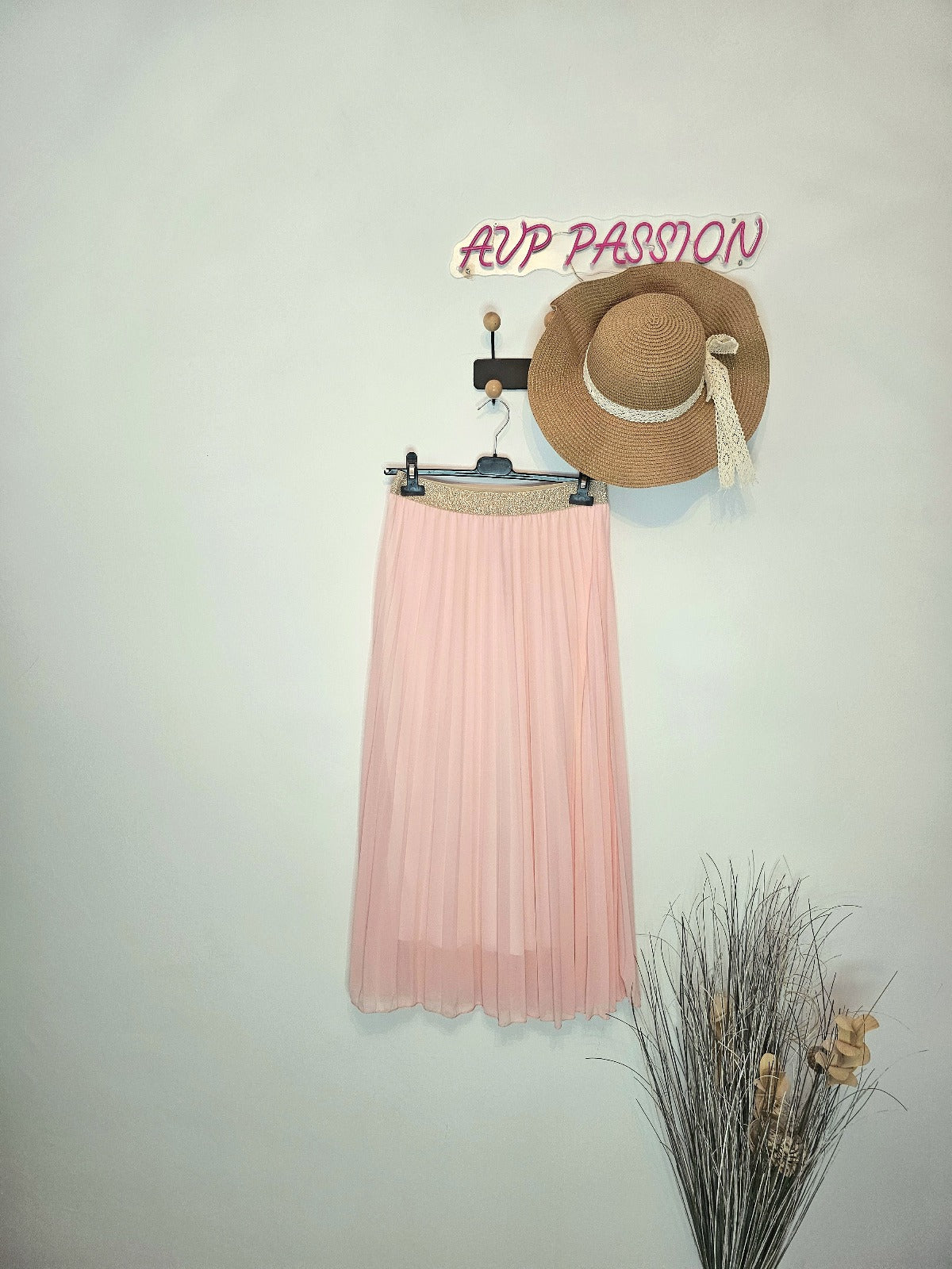 AVP PASSION Jupe Plissée Vert Menthe Élastique Tissu Vaporeux Ceinture Dorée Taille Unique S à L Style Romantique et Élégant