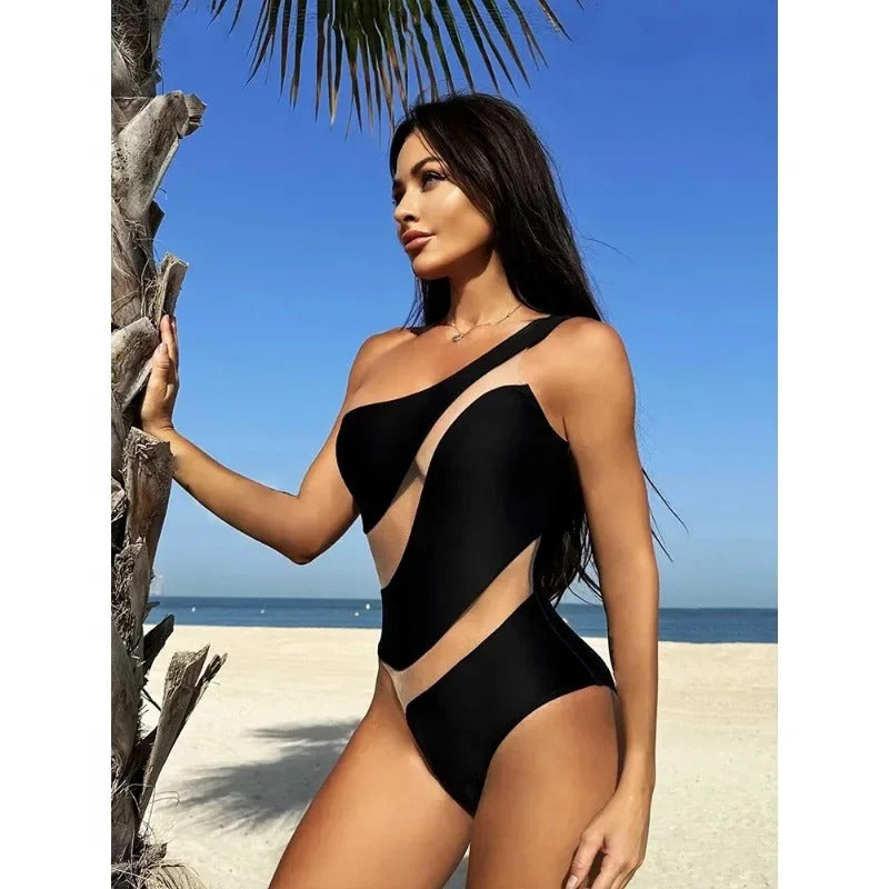 AVP PASSION : Maillot de bain patchwork asymétrique