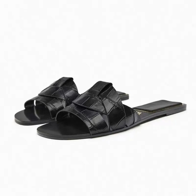 AVP PASSION: Elegant Flat Fish Mouth Slippers